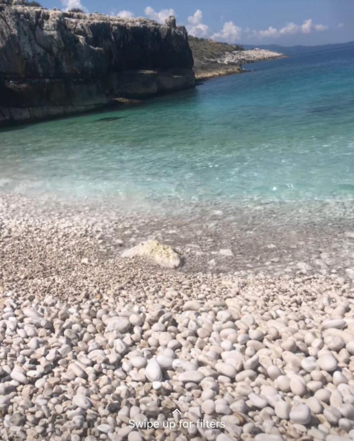 Sunset Apartments Berdenesh Sarandë Eksteriør bilde