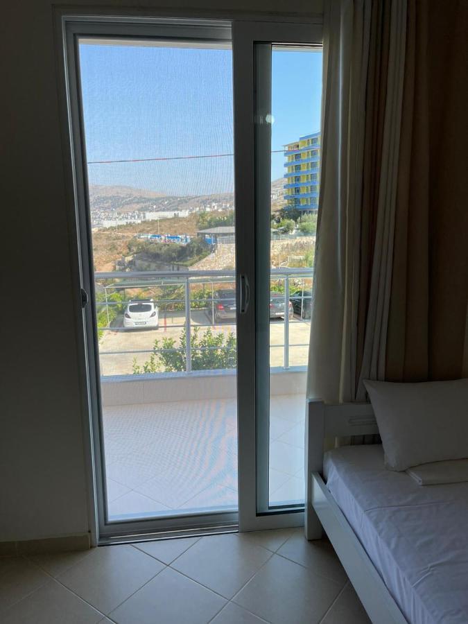 Sunset Apartments Berdenesh Sarandë Eksteriør bilde