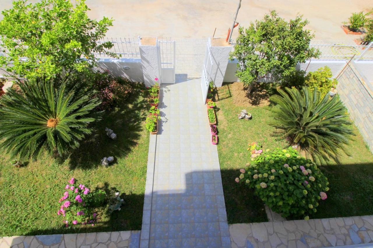 Sunset Apartments Berdenesh Sarandë Eksteriør bilde