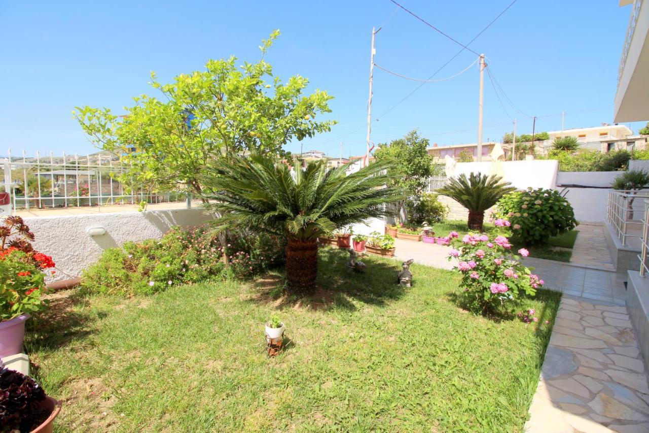 Sunset Apartments Berdenesh Sarandë Eksteriør bilde