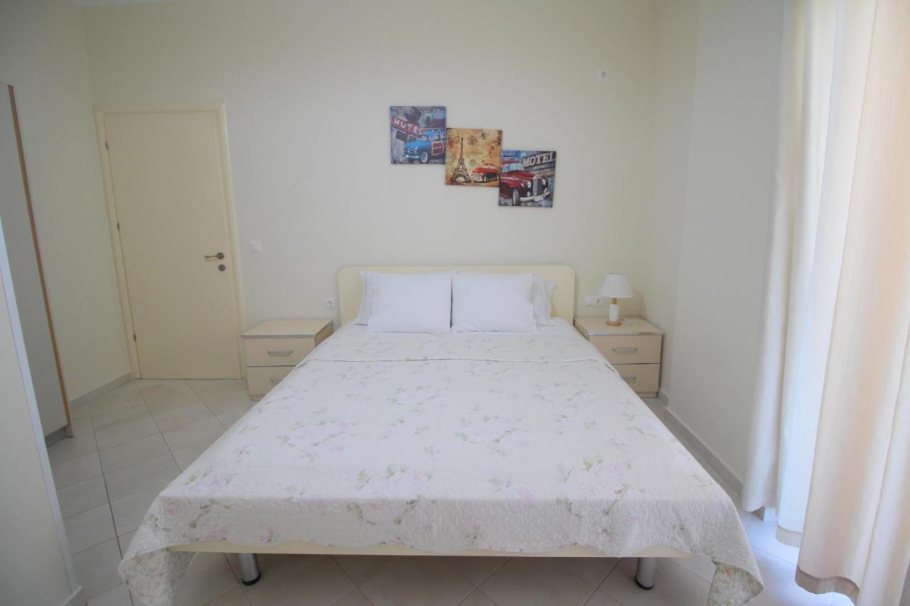 Sunset Apartments Berdenesh Sarandë Eksteriør bilde