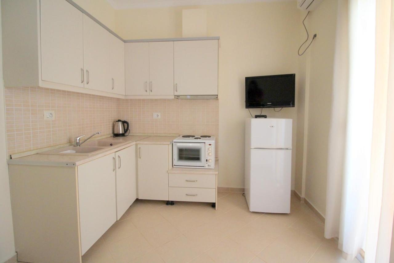 Sunset Apartments Berdenesh Sarandë Eksteriør bilde
